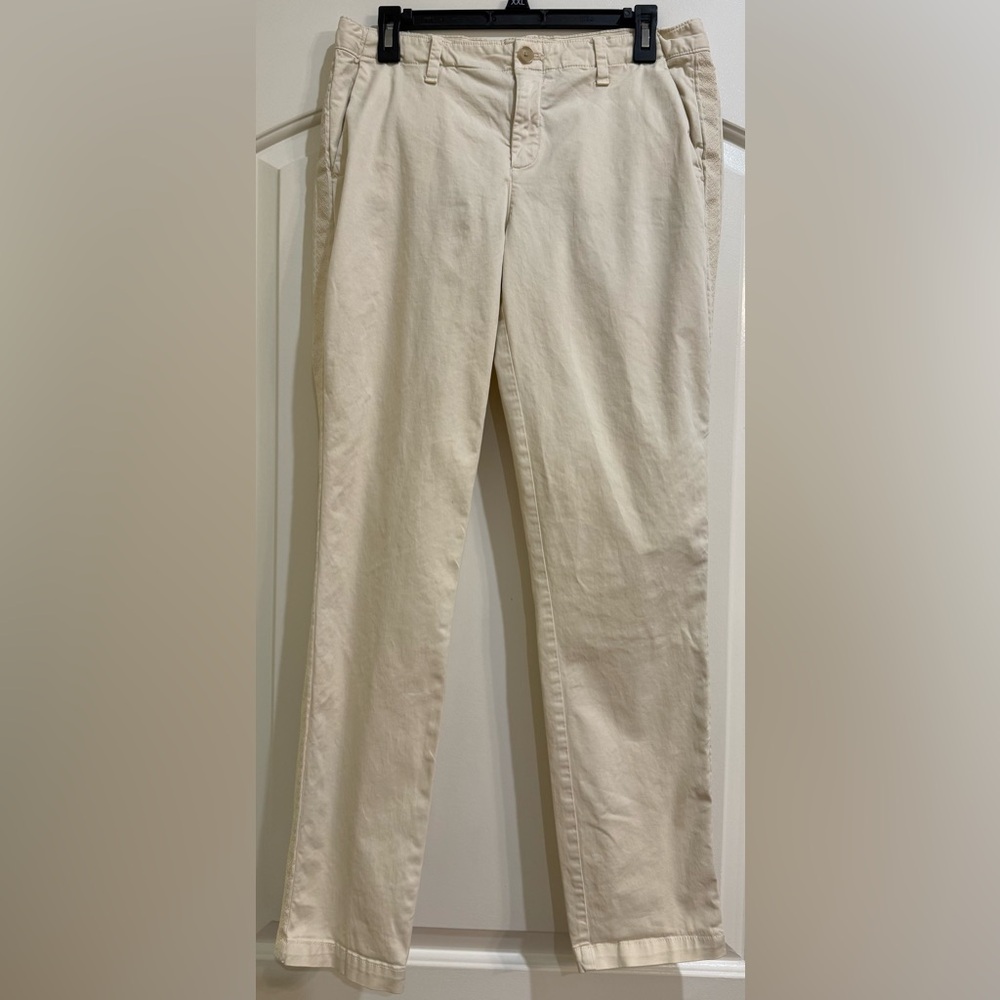 GAP Women's Girlfriend Chino Cream Pants with Side Leg Design